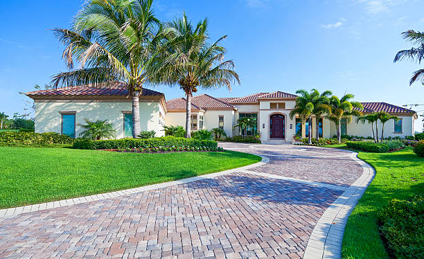 Reasons to Select Us for Your Driveway Paving Requirements in Palm City, FL